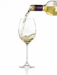 Pouring a Glass of White Wine from Domaine FL Anjou “Les Bergères” blanc 2010
